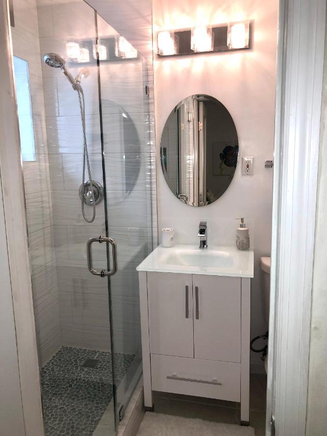 Gorgeous Beachy Chic Condo In Key Biscayne Маямі Екстер'єр фото