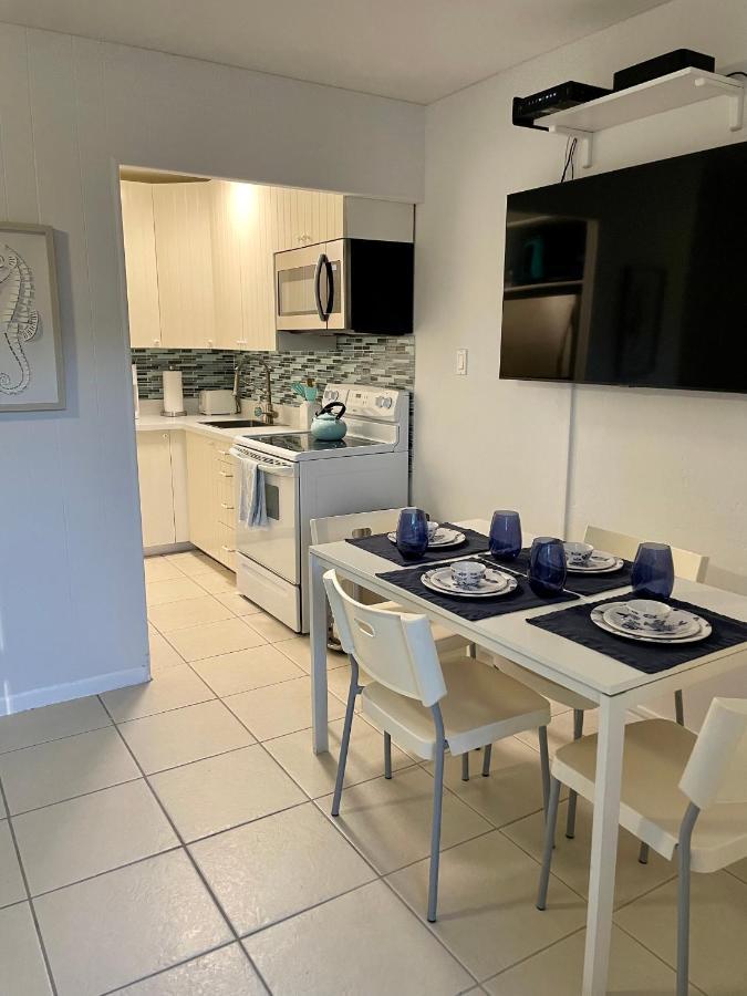Gorgeous Beachy Chic Condo In Key Biscayne Маямі Екстер'єр фото