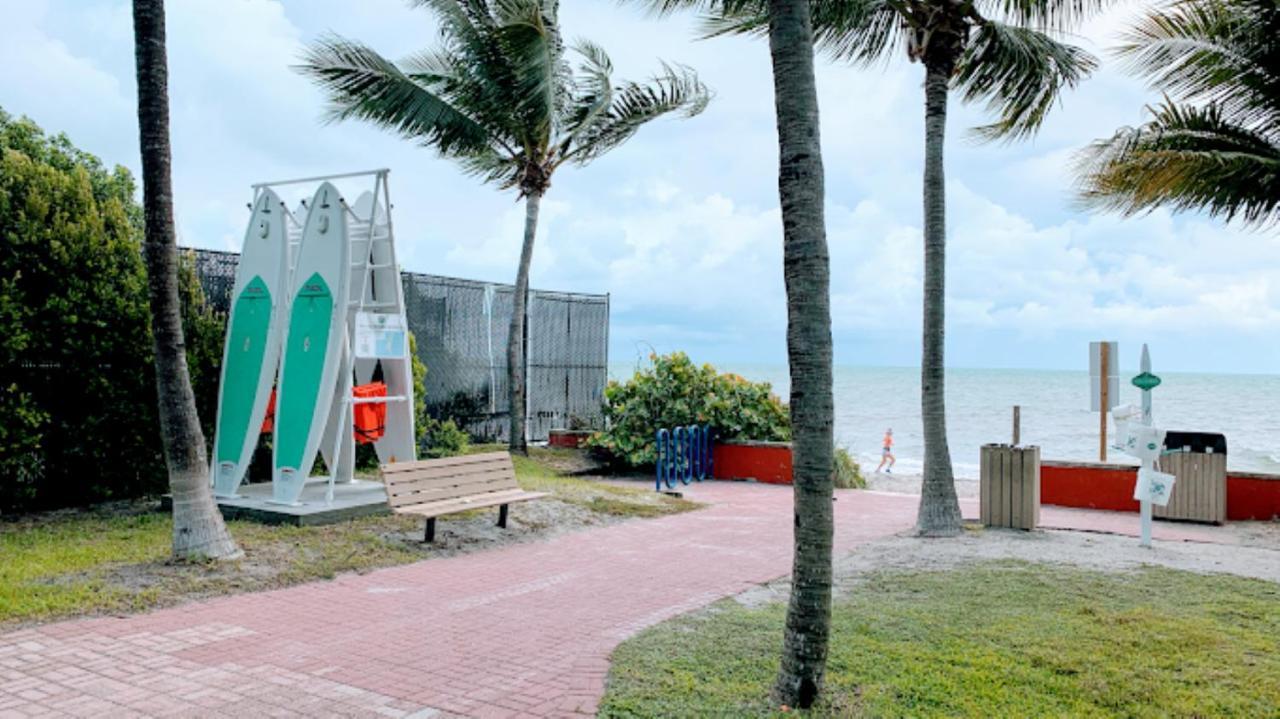 Gorgeous Beachy Chic Condo In Key Biscayne Маямі Екстер'єр фото